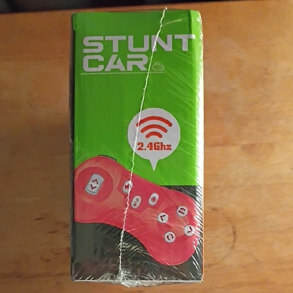 Dynamic Stunt Car with Lights and Music - Picture 4 of 4